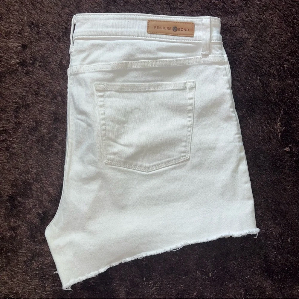 Treasure & Bond Foster Boyfriend High-Rise White Denim Women's Shorts Size W33